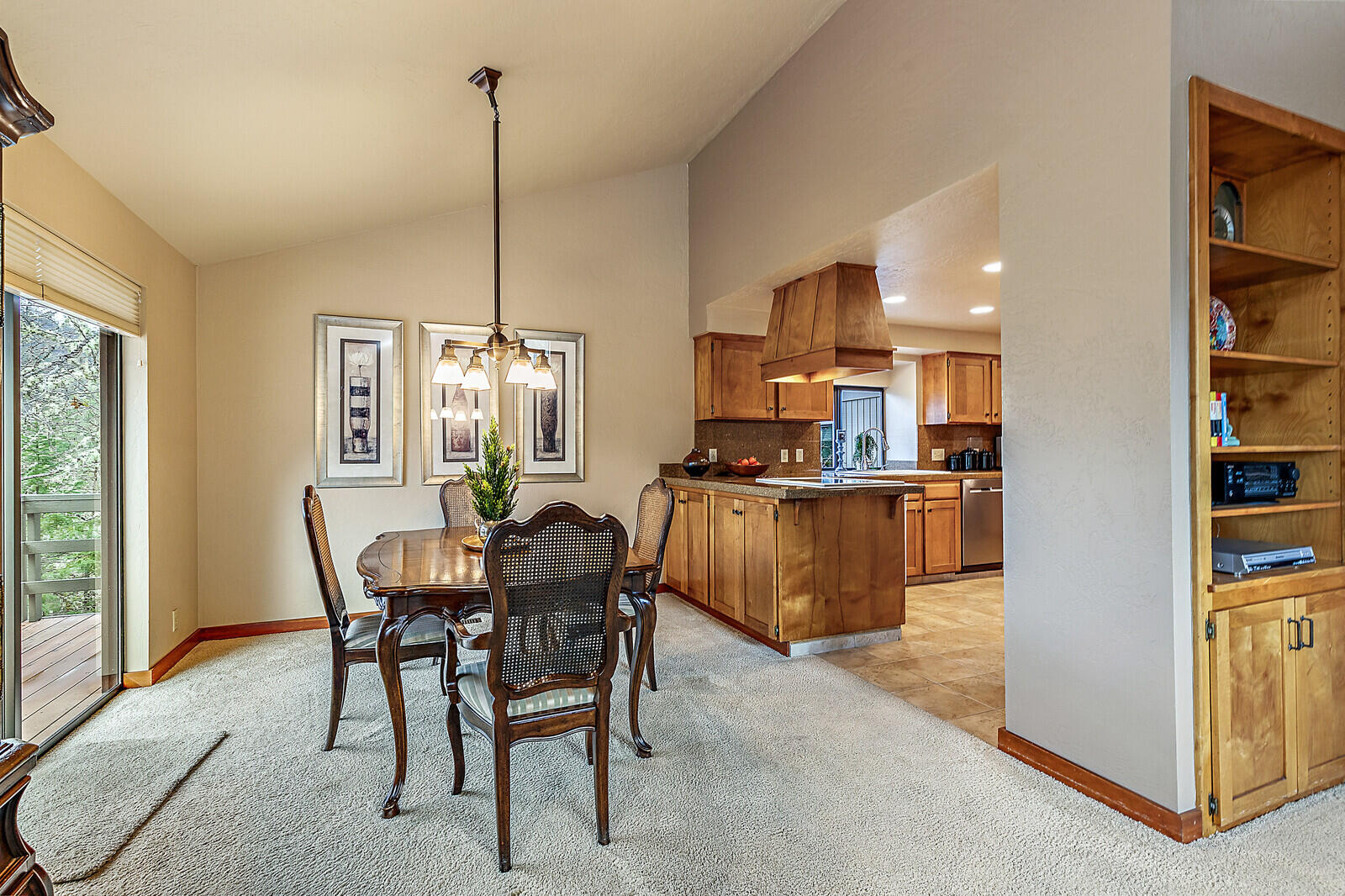 760 Keen Road Grants Pass, OR 97527 - Photo 11 of 60 36_KR_36_mls