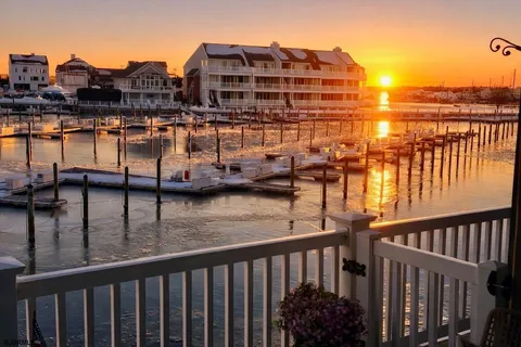 $819,000 | 206 Harbour Cove, Unit 206, Somers Point, NJ 08244