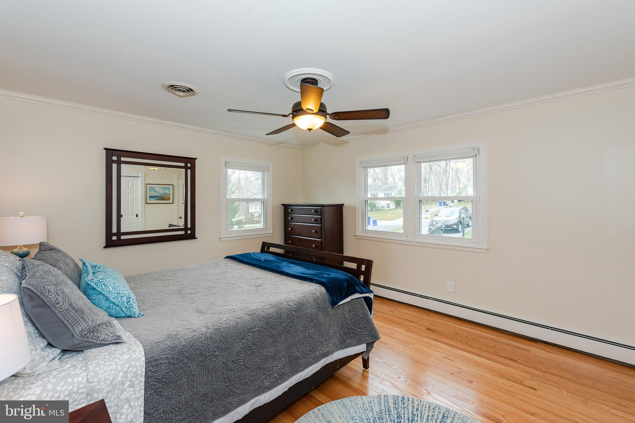 4621 Roundhill Road Ellicott City, MD 21043 - Photo 16 of 41 Owners Bedroom