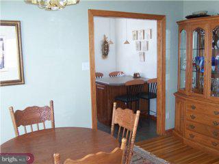 9922 Medway Road Philadelphia, PA 19115 - Photo 4 of 5