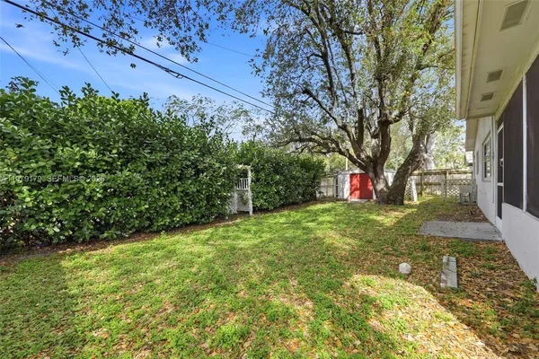 $3,457 | 4561 Southwest 25th Terrace, Dania Beach, FL 33312