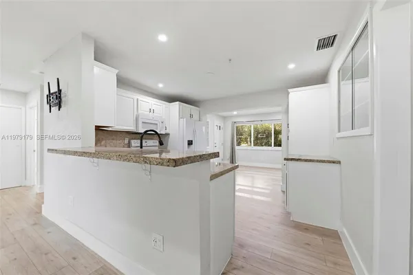 $3,457 | 4561 Southwest 25th Terrace, Dania Beach, FL 33312