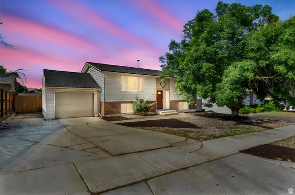 $535,000 | 1124 East Webster Drive, Sandy, UT 84094