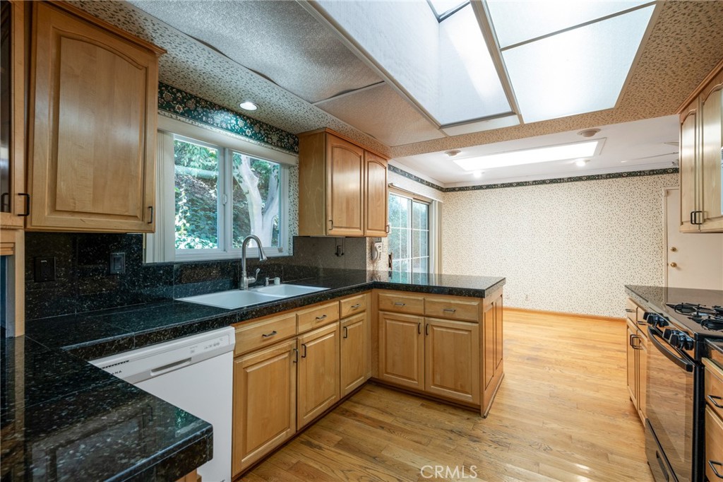 2222 Rue Le Charlene Rancho Palos Verdes, CA 90275 - Photo 13 of 52