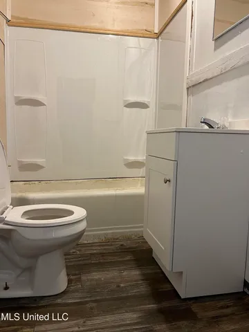 $65,000 | 200 King Street, Batesville, MS 38606