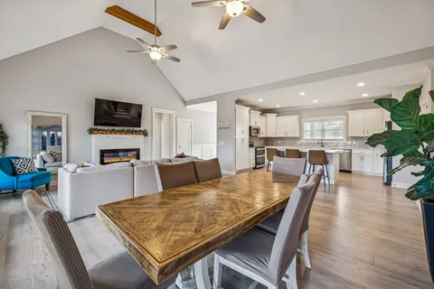 $749,900 | 1005 Hickory Point Road, Clarksville, TN 37043