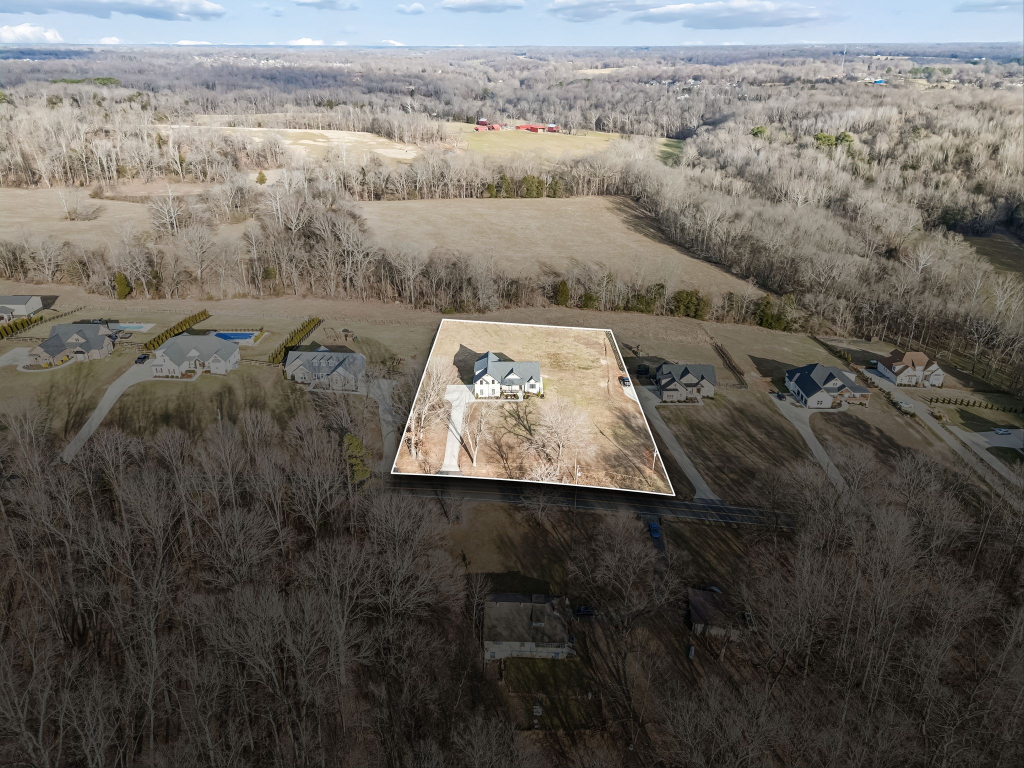 1005 Hickory Point Road Clarksville, TN 37043 - Photo 2 of 76