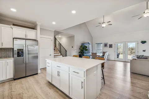 $749,900 | 1005 Hickory Point Road, Clarksville, TN 37043