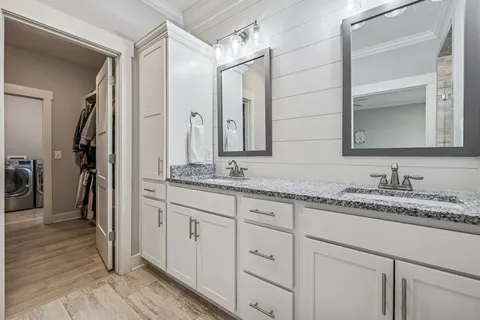 $749,900 | 1005 Hickory Point Road, Clarksville, TN 37043