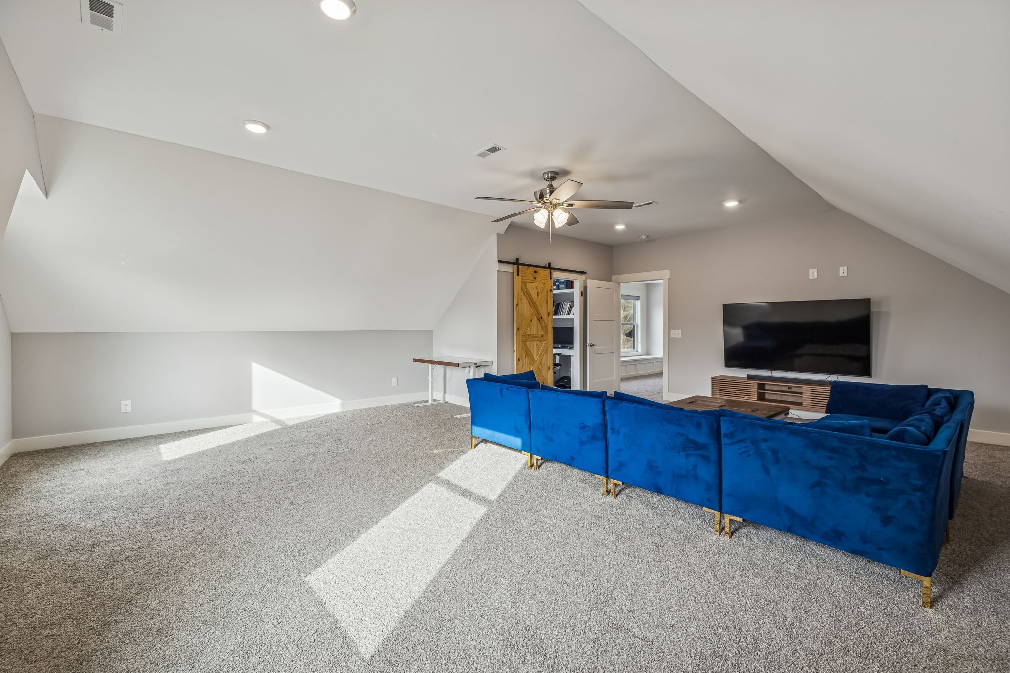 1005 Hickory Point Road Clarksville, TN 37043 - Photo 52 of 76