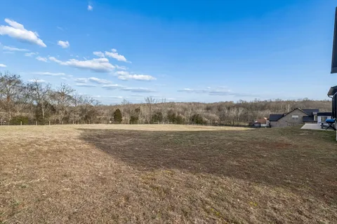 $749,900 | 1005 Hickory Point Road, Clarksville, TN 37043