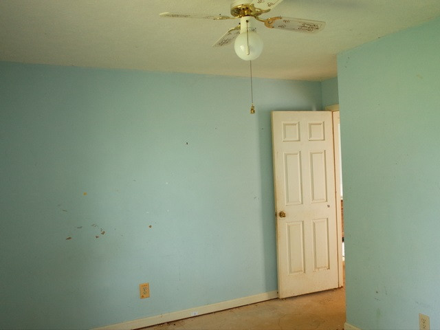 296 Mt Carmel Road Paris, KY 40361 - Photo 16 of 32 Gallery Image 16