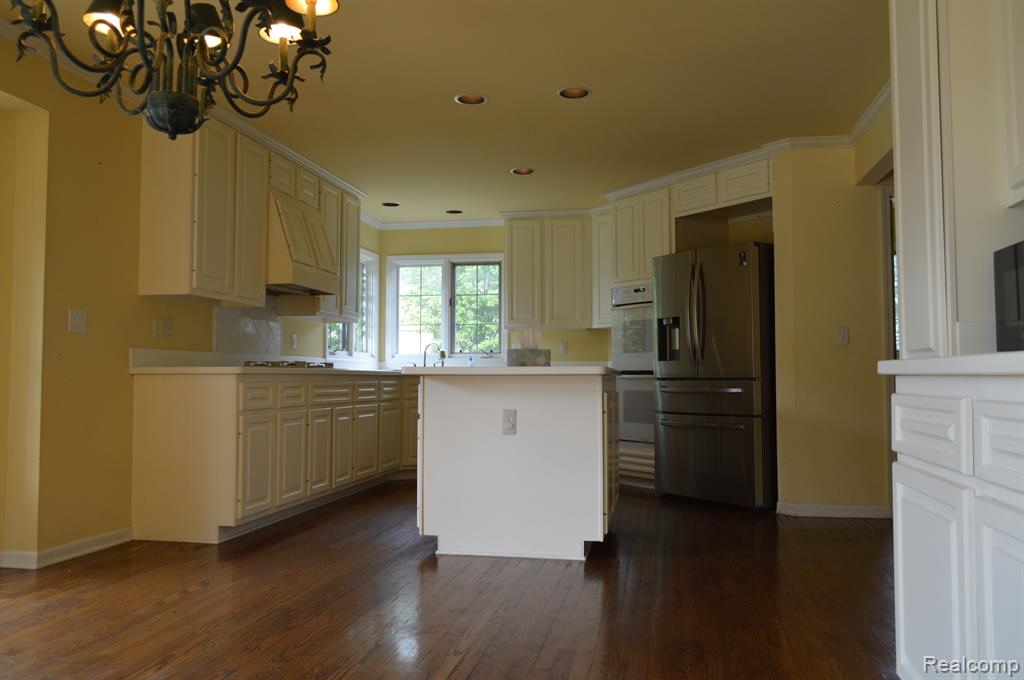 5866 Wellwood Drive Rochester, MI 48306 - Photo 14 of 25