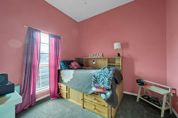 $340,000 | 1511 North Mockingbird Lane, Midlothian, TX 76065