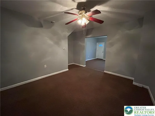 $1,395 | 637 Linden Street, Bethlehem, PA 18018