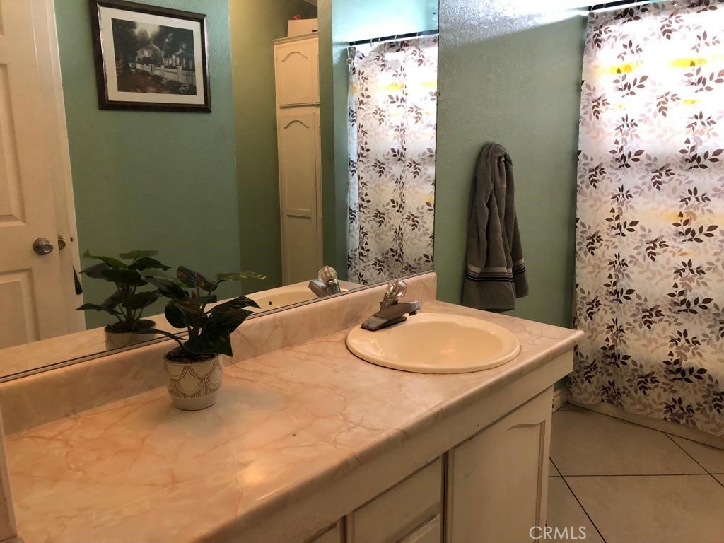 16707 Garfield Avenue, Unit 1608 Paramount, CA 90723 - Photo 17 of 29