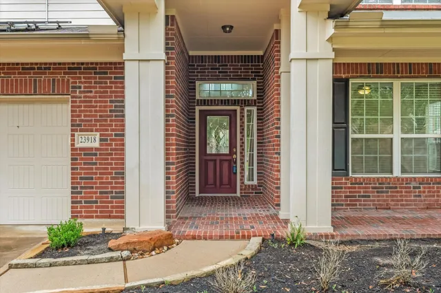 $429,000 | 23918 Windsor Canyon Court, Spring, TX 77389
