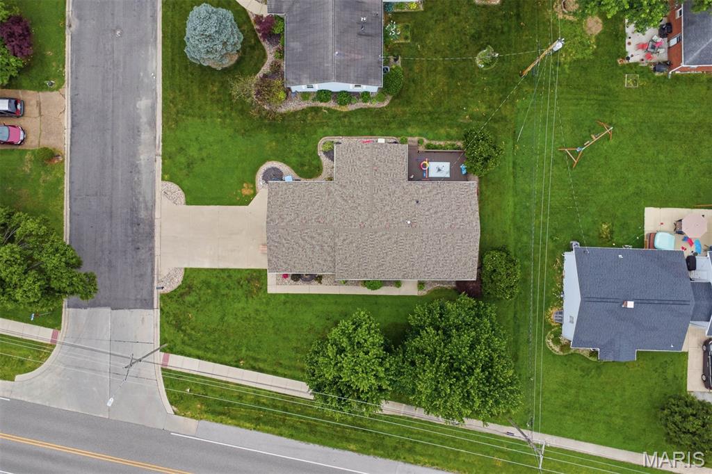 2210 Broadway Highland, IL 62249 - Photo 31 of 41