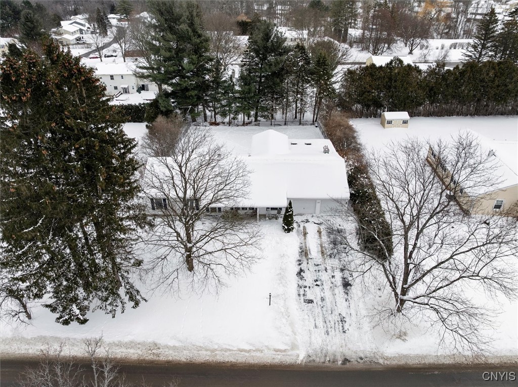 213 Gilbert Road New Hartford, NY 13413 - Photo 2 of 46