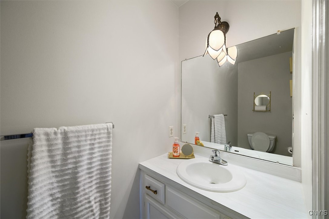 213 Gilbert Road New Hartford, NY 13413 - Photo 27 of 46