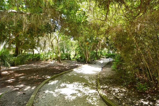 $245,000 | 111 Woodland Place, Osprey, FL 34229