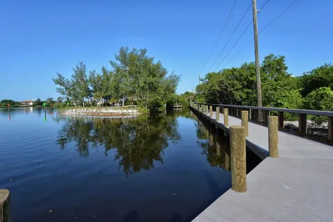 $239,000 | 111 Woodland Place, Osprey, FL 34229