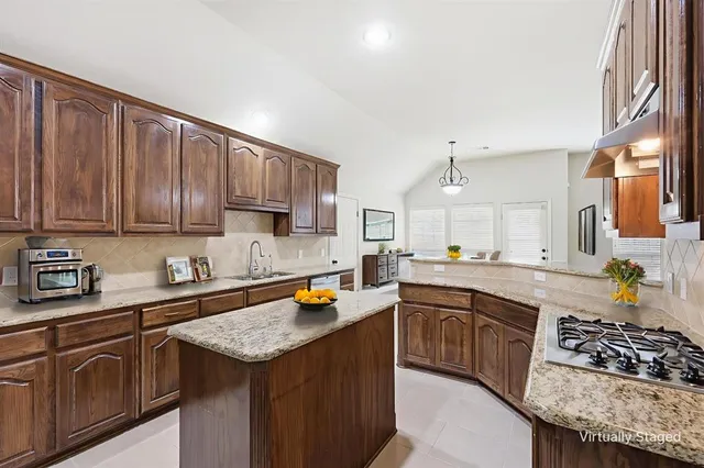 $645,000 | 870 White River Drive, Prosper, TX 75078