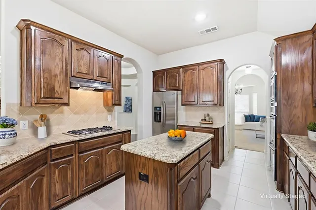 $645,000 | 870 White River Drive, Prosper, TX 75078