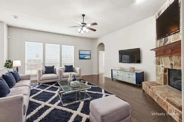 $645,000 | 870 White River Drive, Prosper, TX 75078