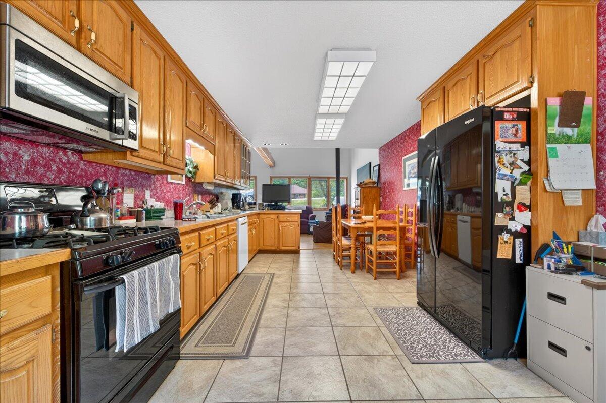 303 Oak Ridge Drive Bassett, VA 24055 - Photo 16 of 63 17-303 ORD-17