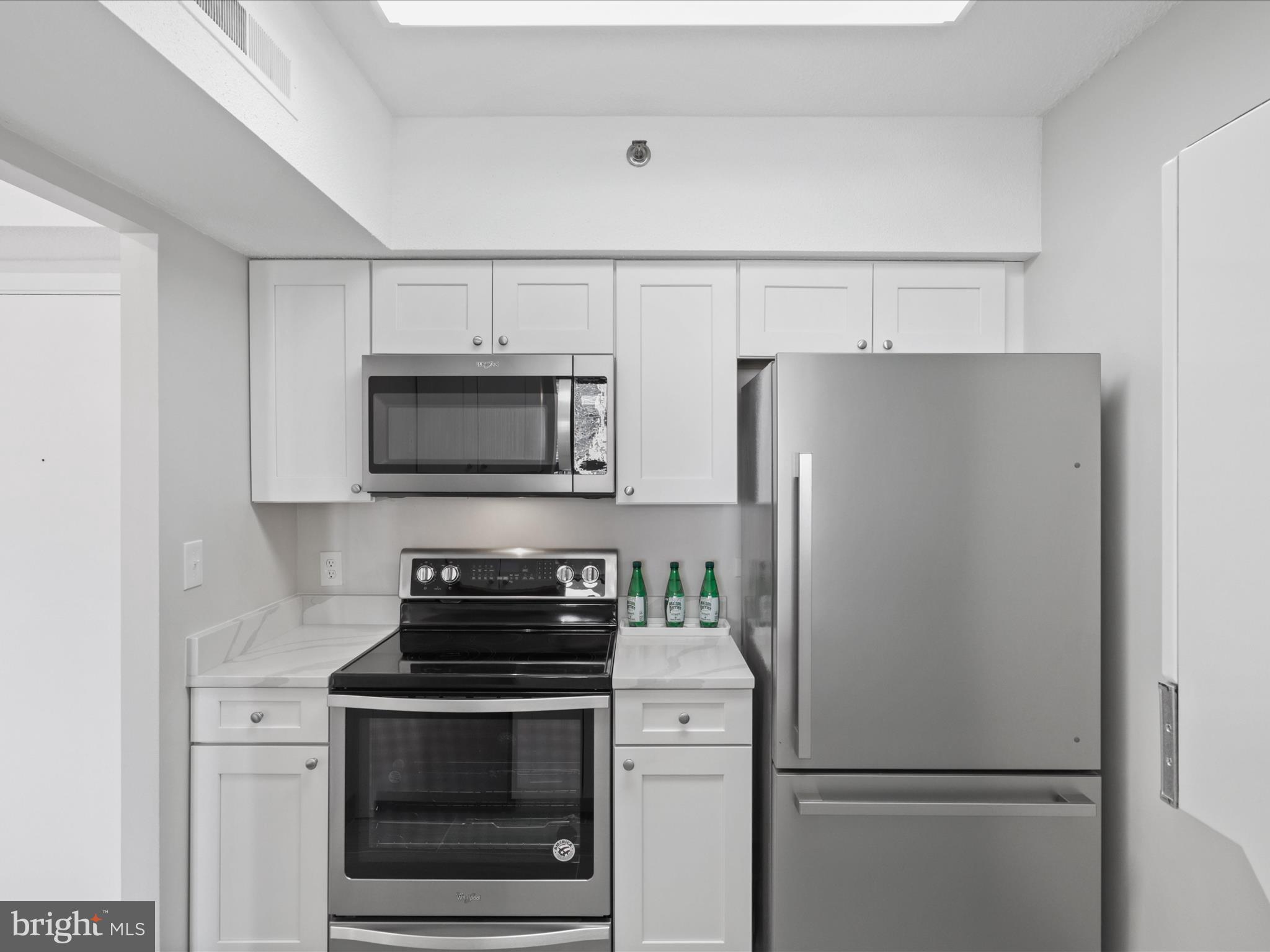 5505 Seminary Road, Unit 1708N Falls Church, VA 22041 - Photo 4 of 33 Gallery Image 4