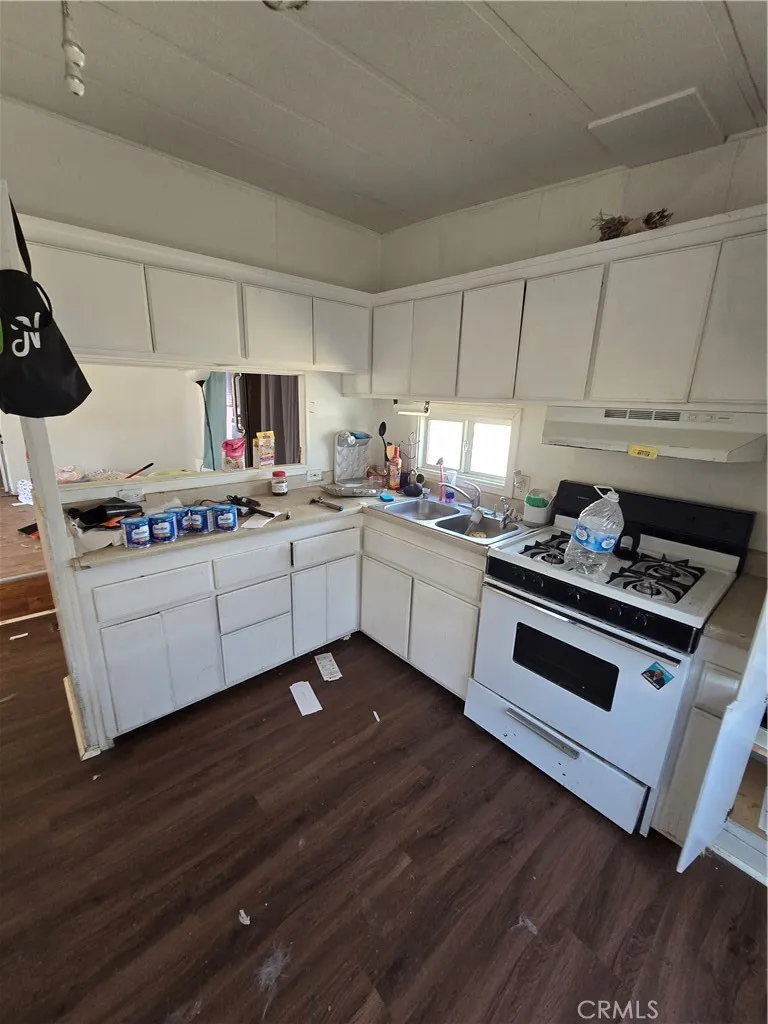 3319 Avalon Street, Unit 26 Riverside, CA 92509 - Photo 10 of 19