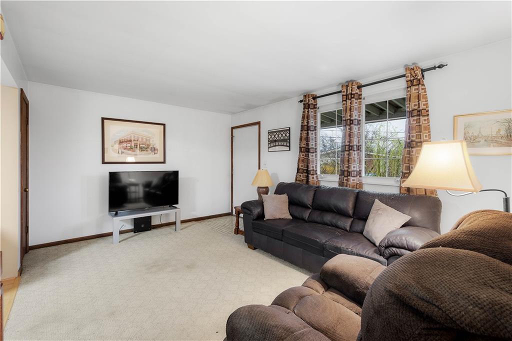 25 Griffi Road Charleroi, PA 15022 - Photo 5 of 30 Gallery Image 5