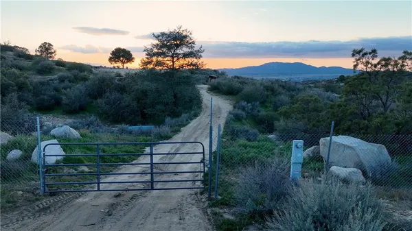 $165,000 | 40521 Tweedie Trail, Anza, CA 92539