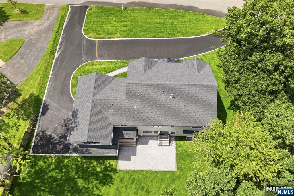 59 Wynnewood Road Livingston, NJ 07039 - Photo 30 of 34 Gallery Image 30