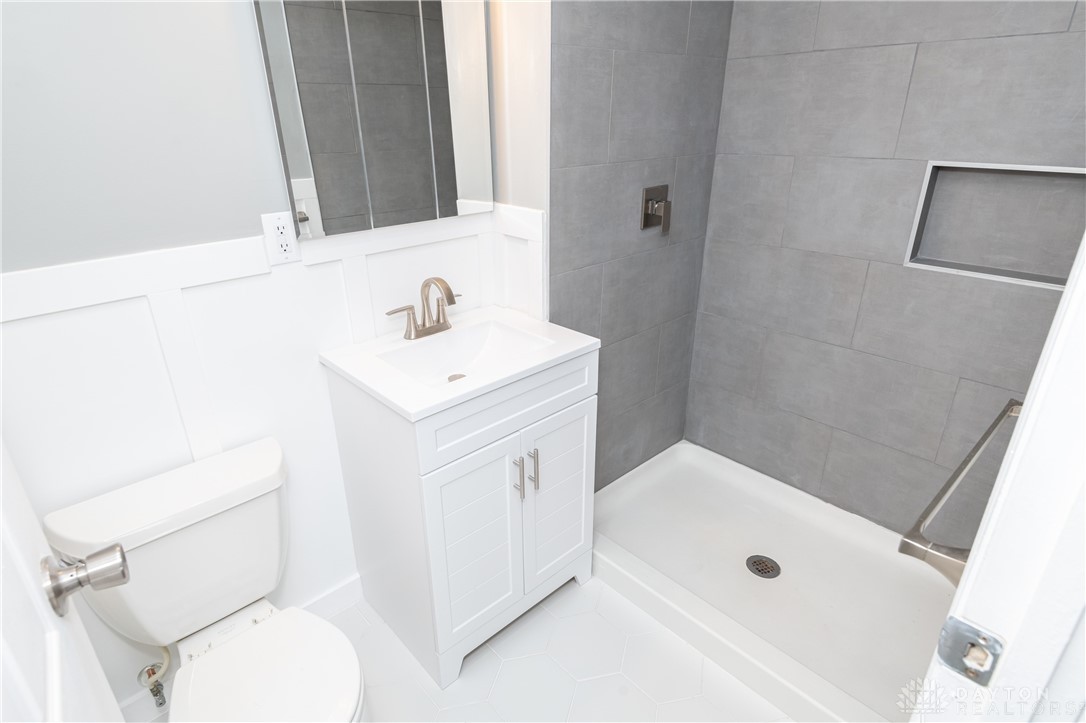 6452 Hemingway Road Dayton, OH 45424 - Photo 24 of 46 Gallery Image 24