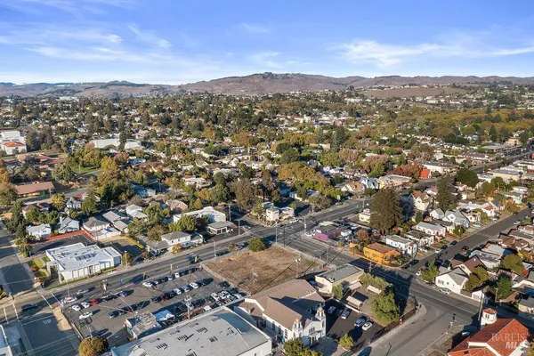 an aerial view of multiple house