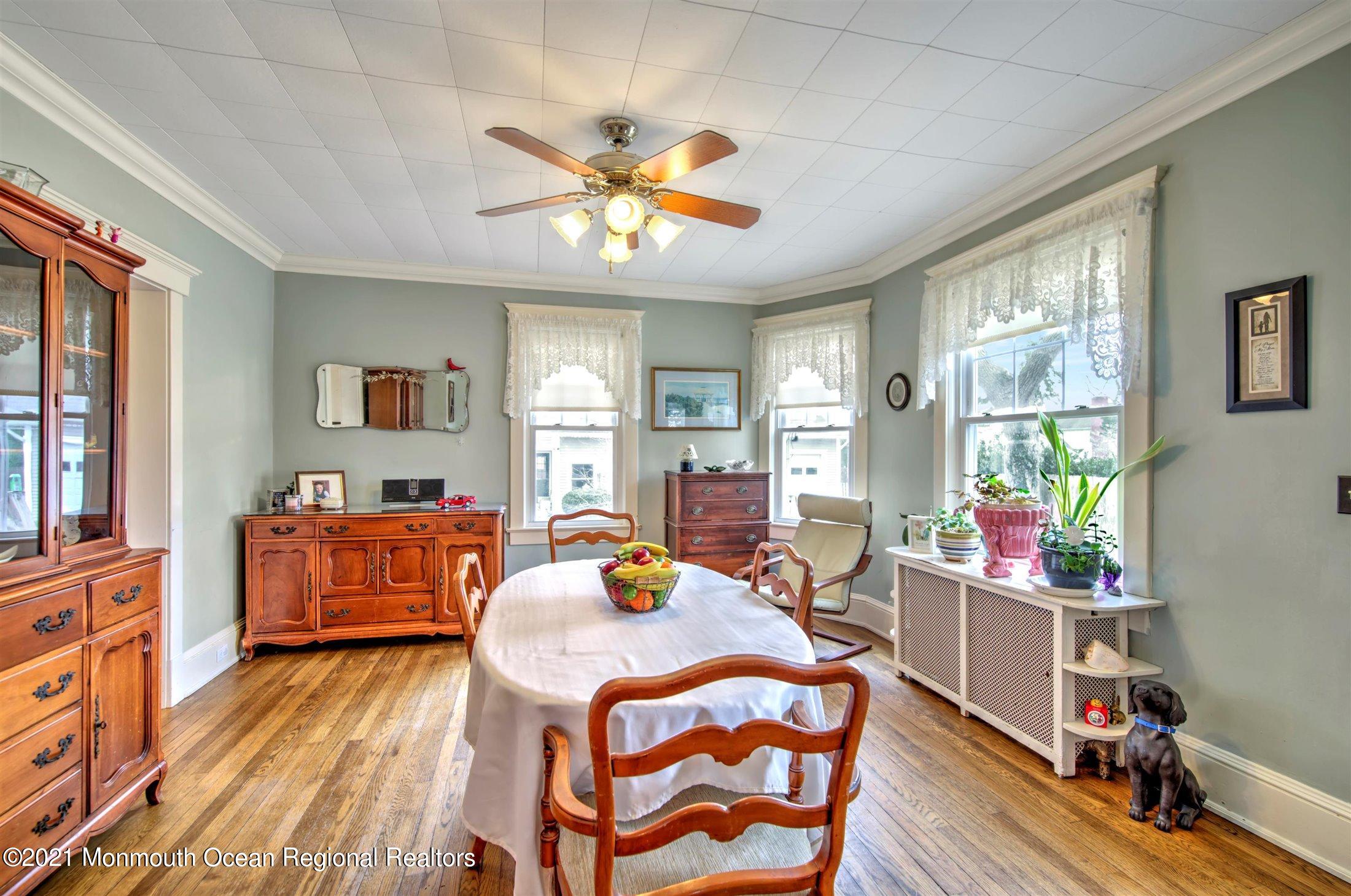 616 Homestead Road Brielle, NJ 08730 - Photo 10 of 34 10-DINING ROOM