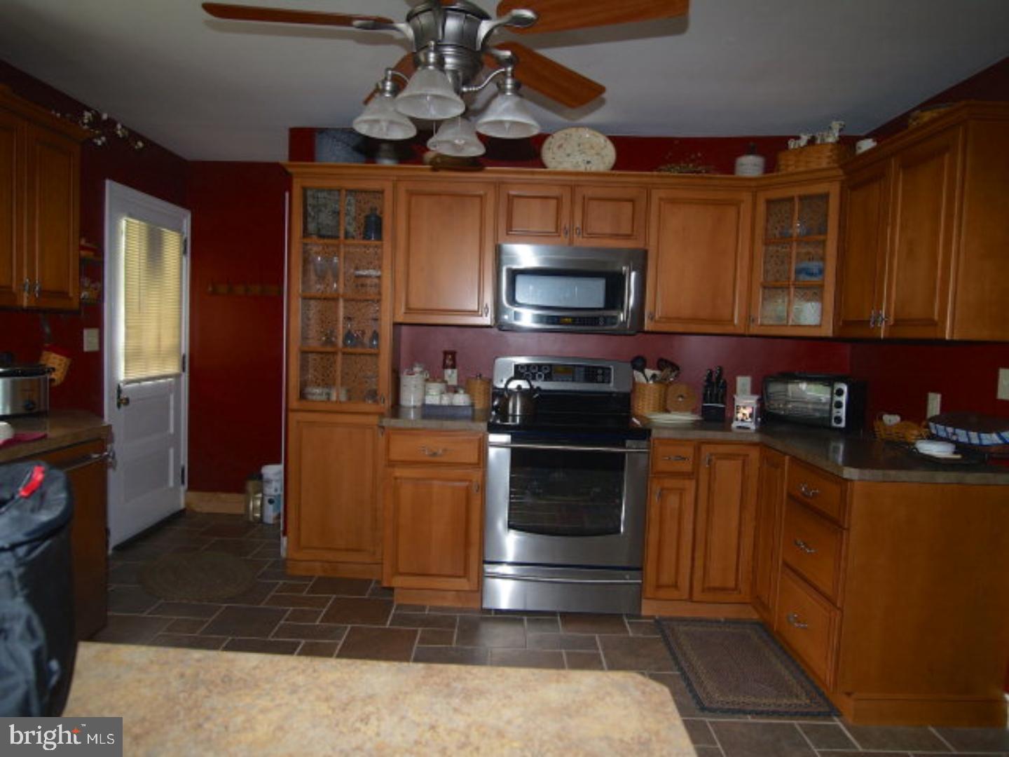 7 Atlas Road Tamaqua, PA 18252 - Photo 5 of 13 Kitchen