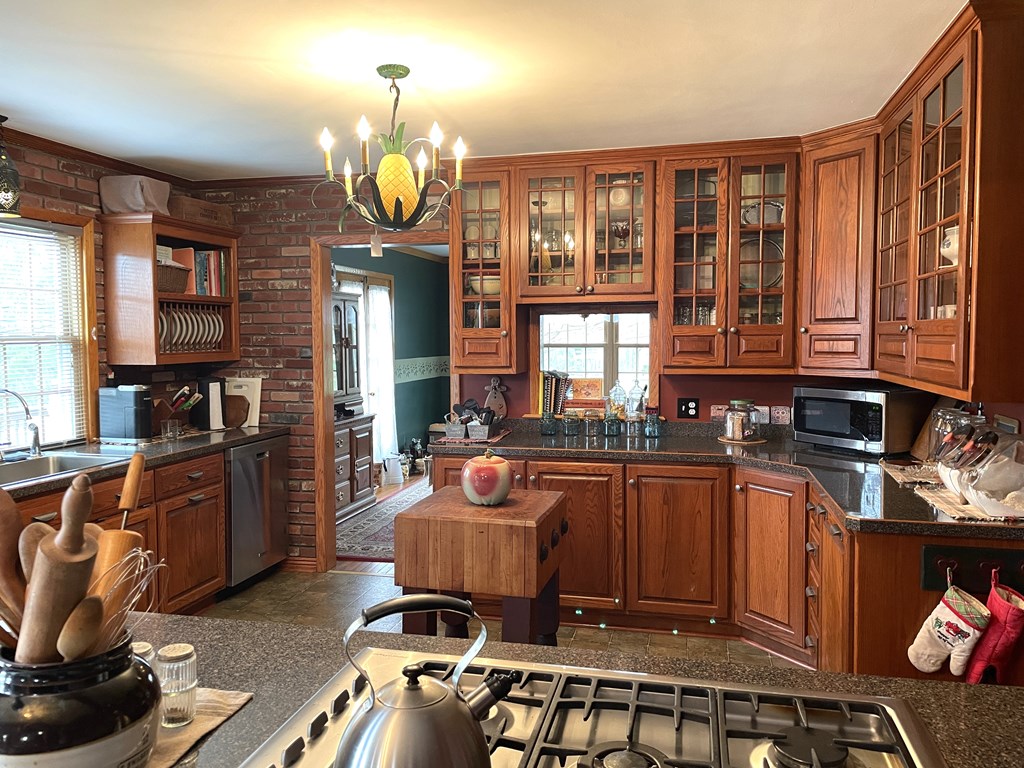 267 Billingsley Road Franklin, PA 16323 - Photo 6 of 63 Gallery Image 6