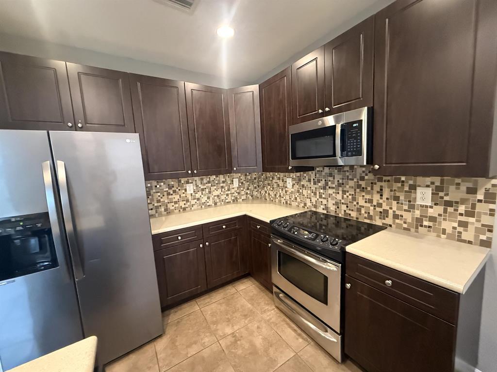 2851 Prospect Road, Unit 502 Fort Lauderdale, FL 33309 - Photo 2 of 7 tuscan2
