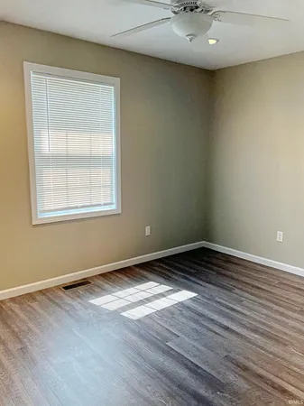 $435,000 | 750 North Main Street, Linton, IN 47441