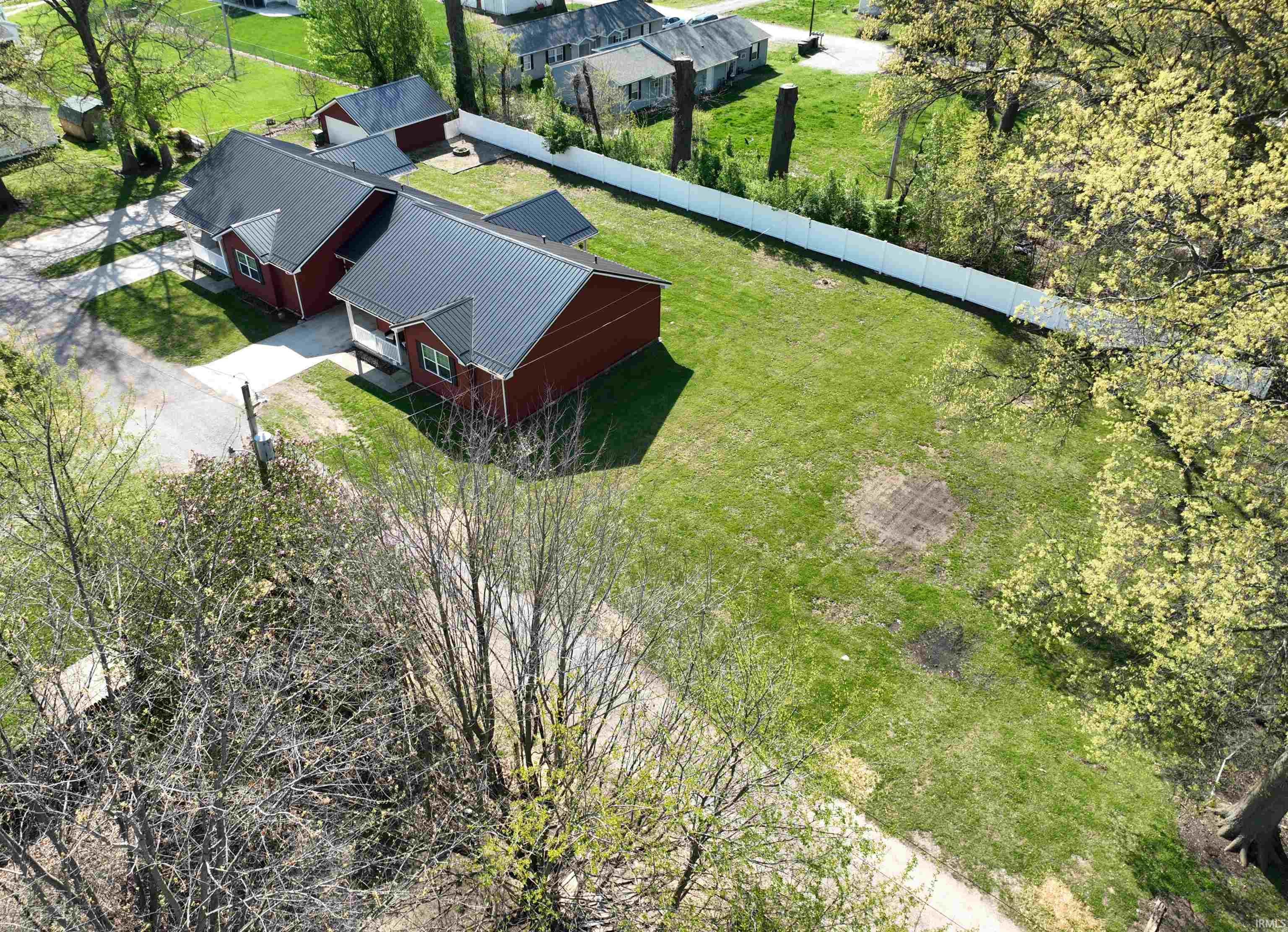 750 North Main Street Linton, IN 47441 - Photo 20 of 22