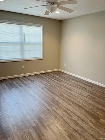 $435,000 | 750 North Main Street, Linton, IN 47441