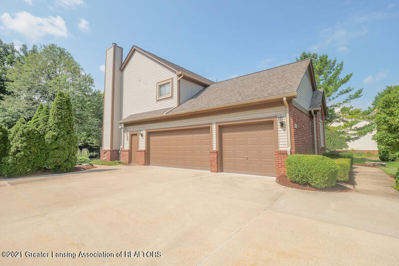 3840 Kossuth Road Lake Orion, MI 48360 - Photo 6 of 68 3840 Kossuth Road