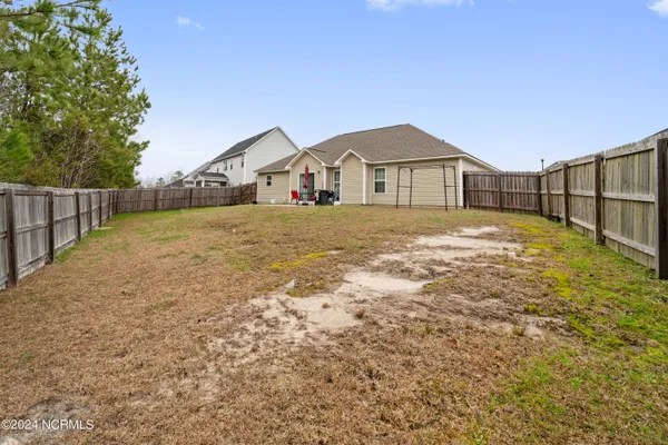 $1,895 | 318 Old Snap Dragon Court, Jacksonville, NC 28546