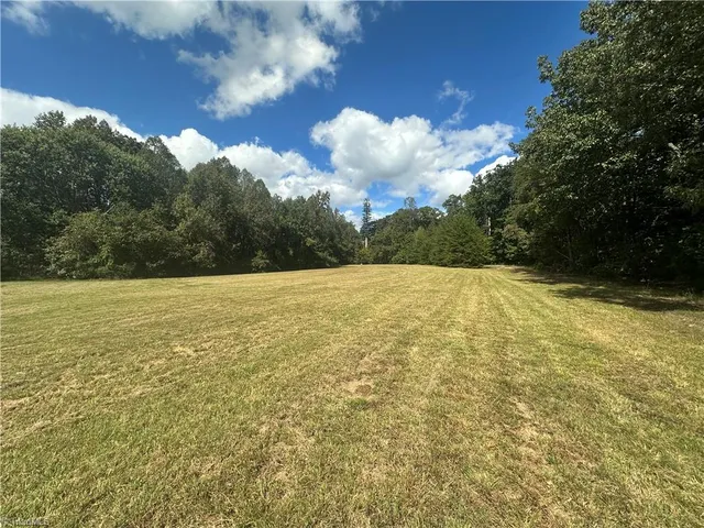 $925,000 | 8410 Linville Road, Oak Ridge, NC 27310