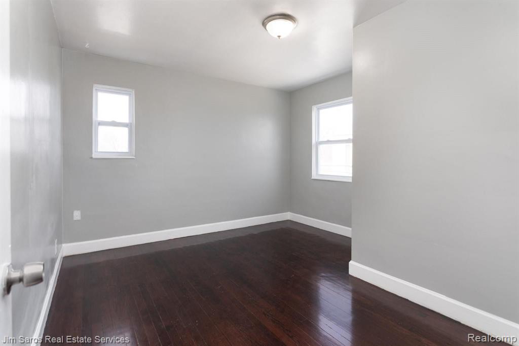 4892 Harvard Road Detroit, MI 48224 - Photo 8 of 12