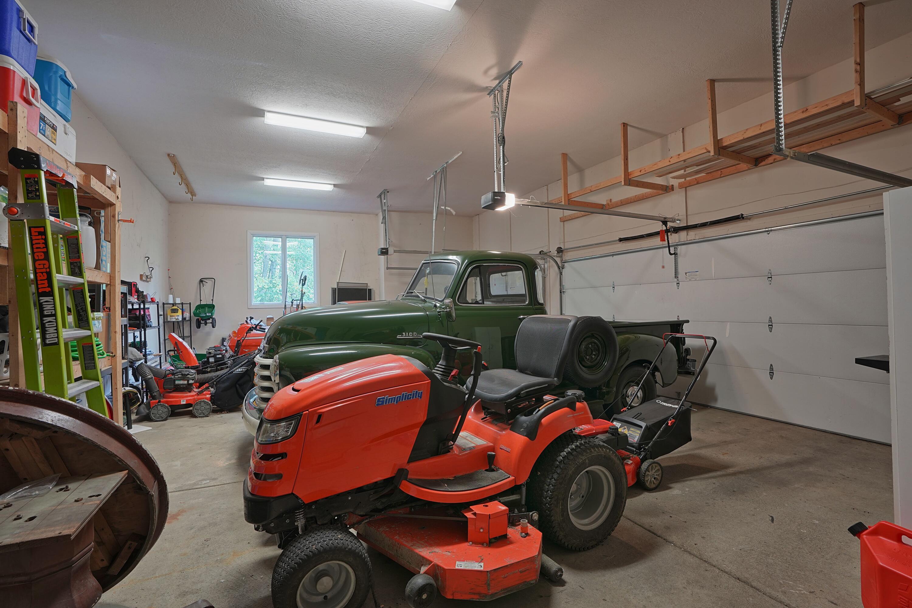 392 Darst Road Dayton, OH 45440 - Photo 8 of 83