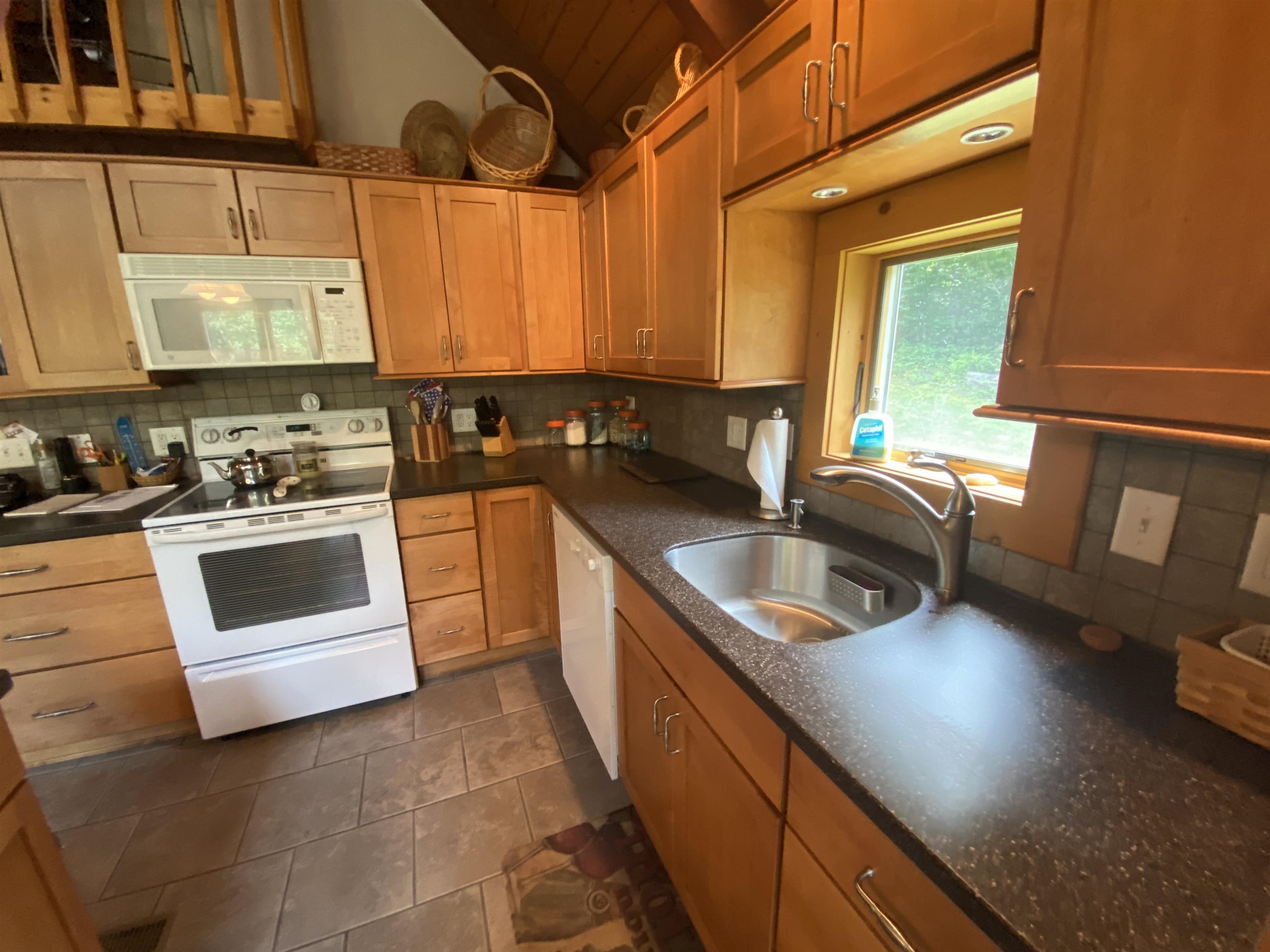 291 Forest Mountain Road Peru, VT 05152 - Photo 24 of 40